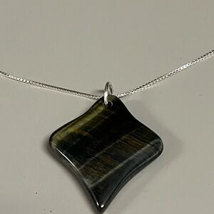 Elegant Sterling Silver and Tiger Eye Pendant Necklace